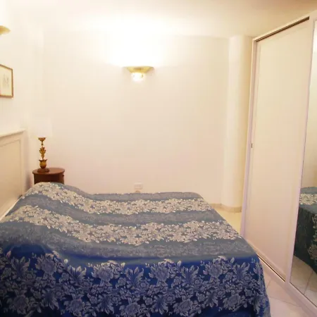 Gloria Appartement *